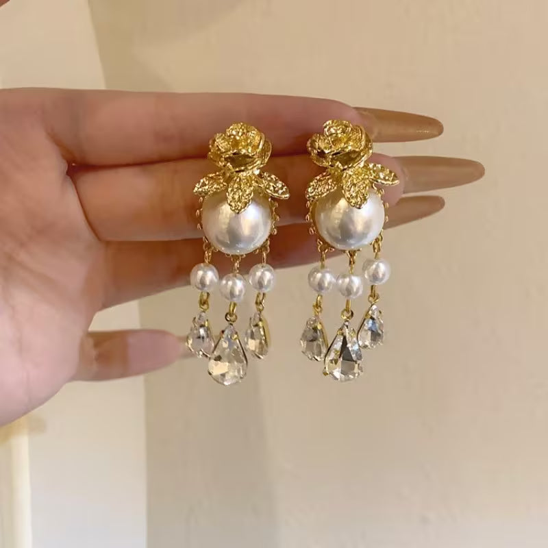Ivoria Aretes Gota de Rocío de Perla | Oro