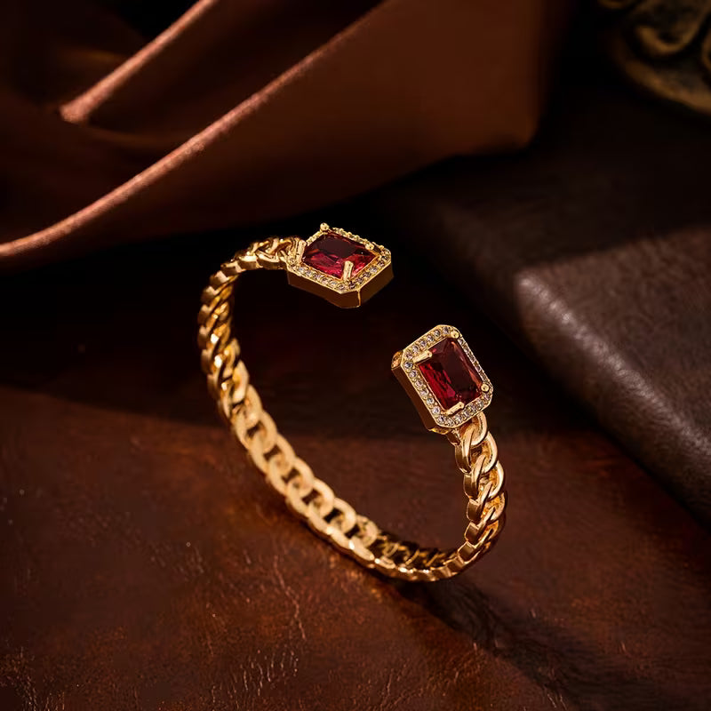 Veloria Pulsera Abierta de Rubí | Oro