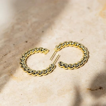Aretes de Argolla Torcidos tipo Cuerda | Oro