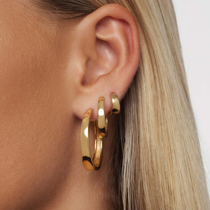 Gia Aretes de Argolla Statement | Oro