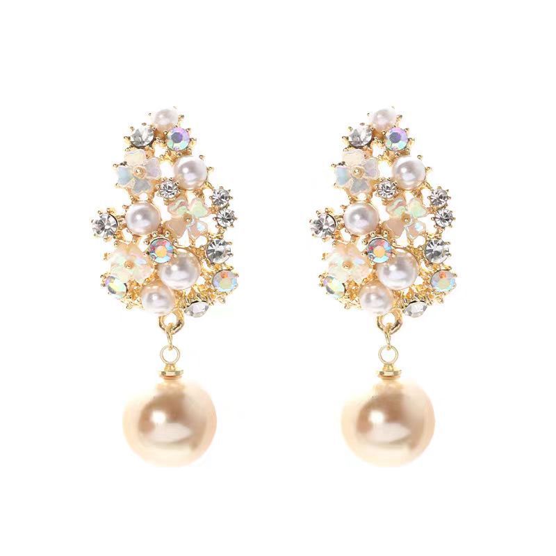Aretes de Flor y Perla Elegantes | Oro