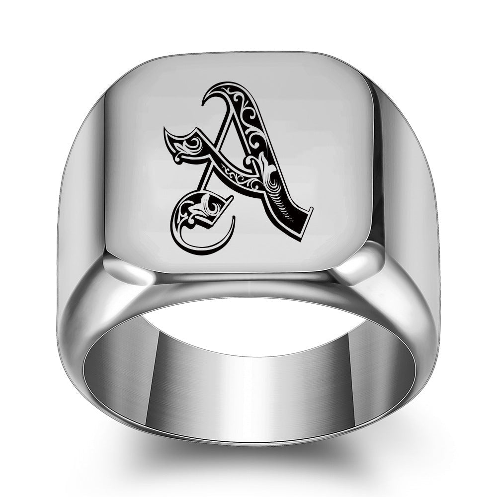 Anillo Clásico con Inicial Noble | Oro Blanco