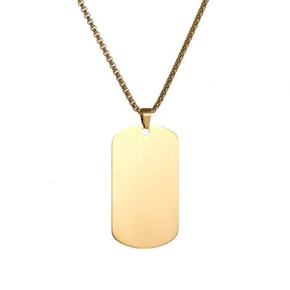Collar Placa Essential | Oro