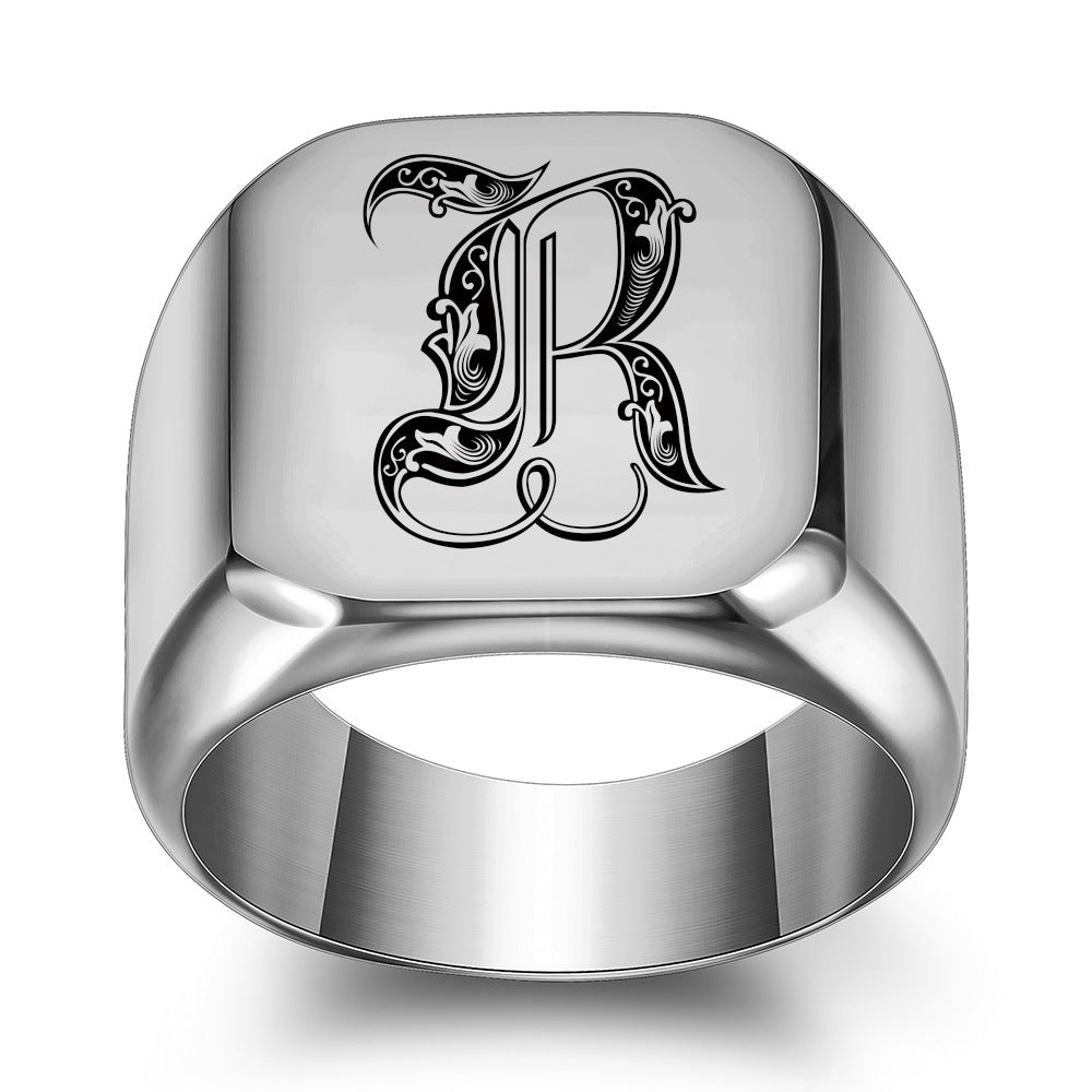Anillo Clásico con Inicial Noble | Oro Blanco