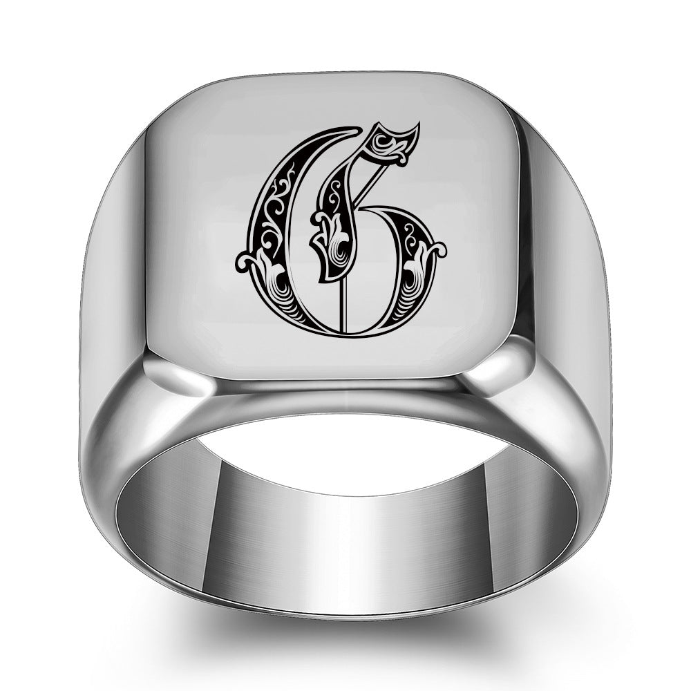 Anillo Clásico con Inicial Noble | Oro Blanco