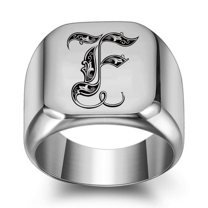 Anillo Clásico con Inicial Noble | Oro Blanco