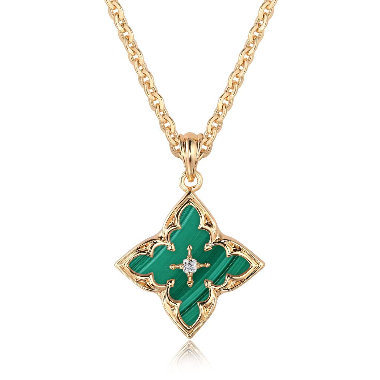 Collar con Dije de Trébol Azul | Oro