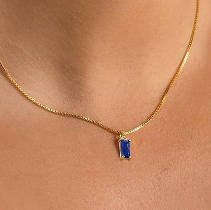 Collar con Dije de Zafiro Minimalista | Oro Blanco
