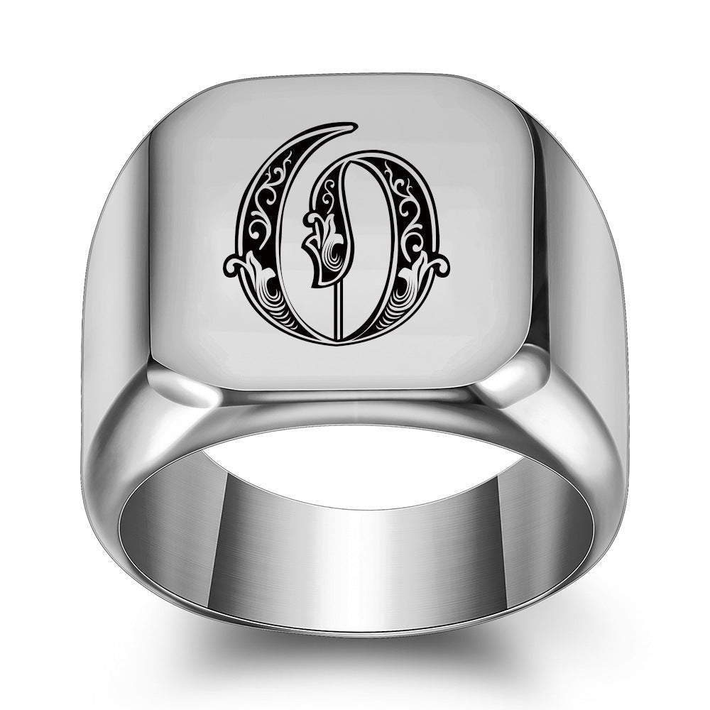 Anillo Clásico con Inicial Noble | Oro Blanco