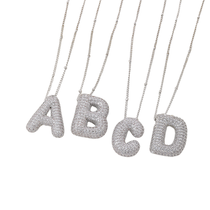 Set de Collar con Inicial Bubble | Oro Blanco