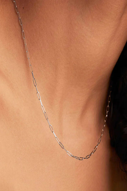 Archen Collar de Cadena Elegante | Oro Blanco